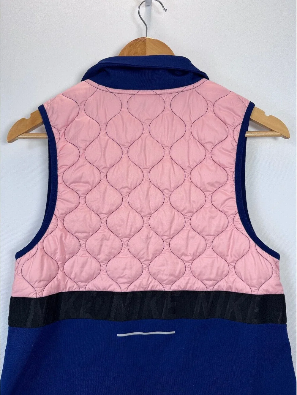 Nike AeroLayer Running Vest Women’s S Quilted Insulated Colorblock Pink Blue